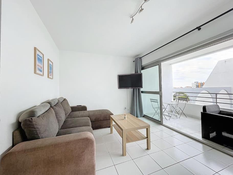 3319-Appartement A 200M De La Plage Le Barcares Exterior photo